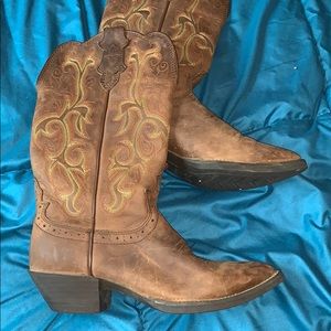 Justin cowboy boots